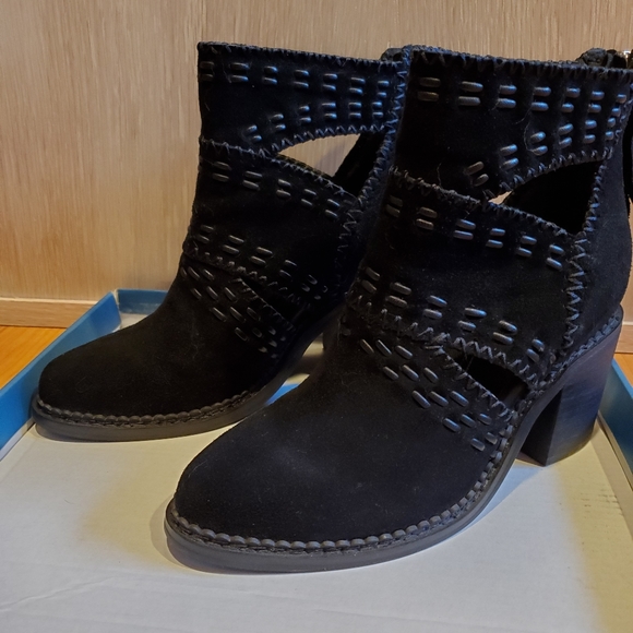 Sbicca Jossly Black Boots / Booties - Picture 1 of 7